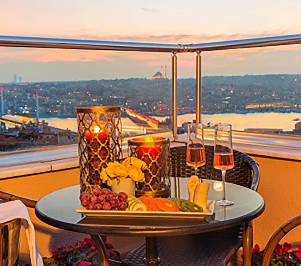 Meroddi Pera Flats Provincia di Istanbul