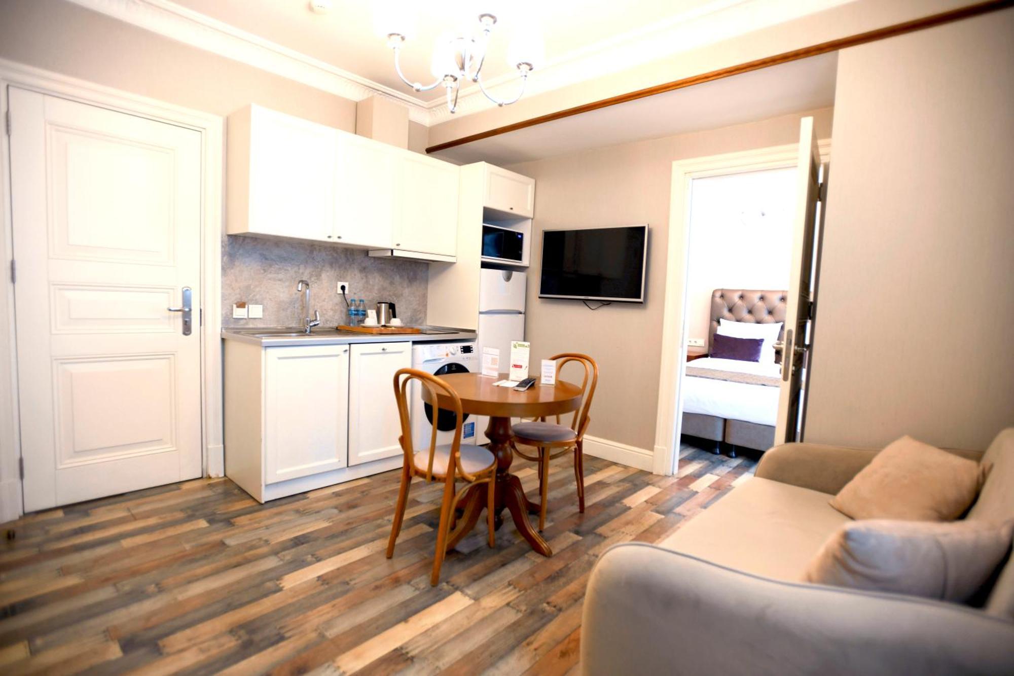 Meroddi Pera Flats Appartement Istanboel